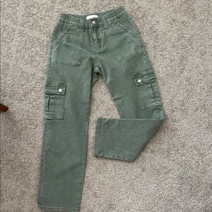 Vervet  Cargo Pants like new